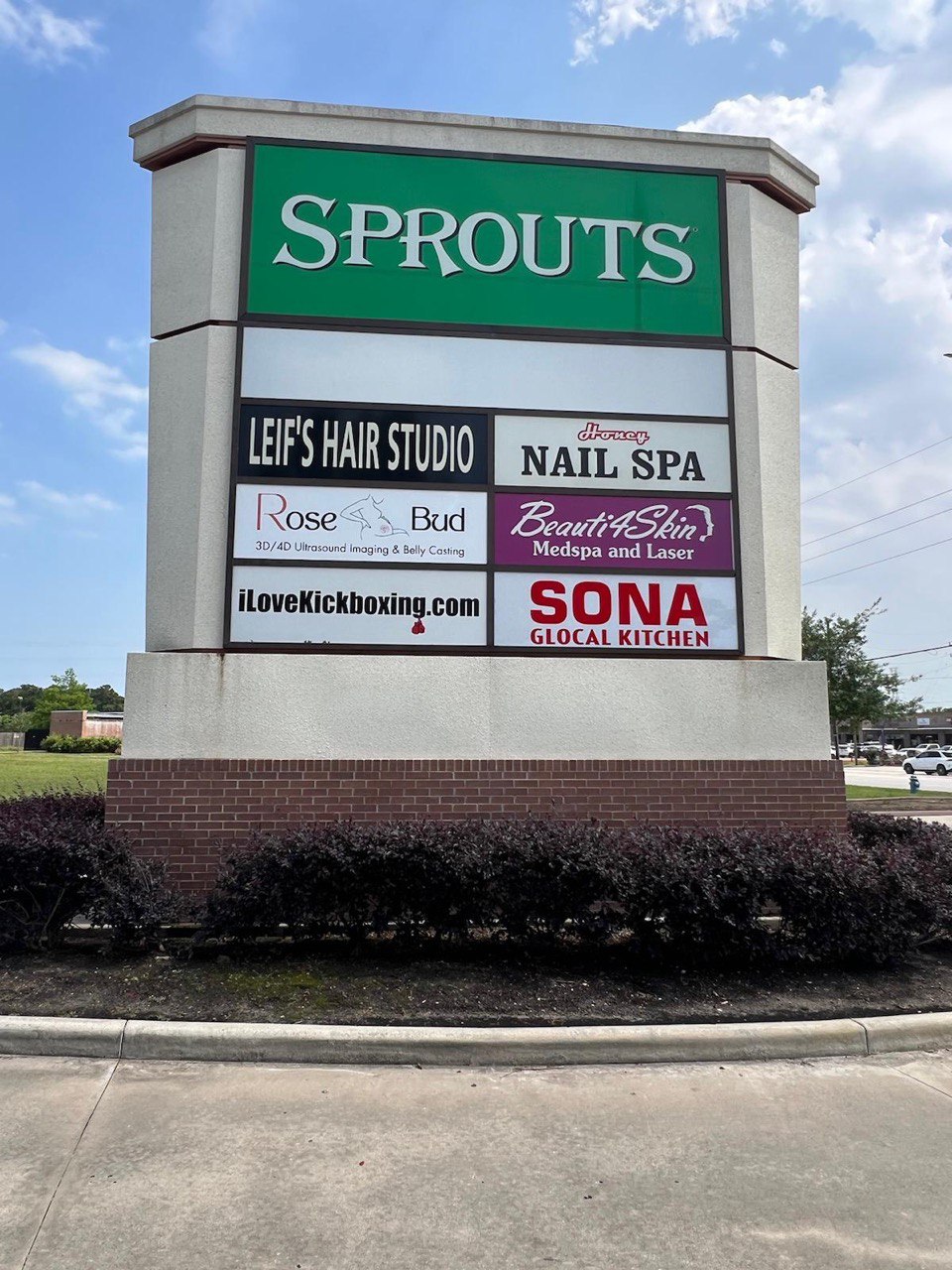 Coordinated salon signs signage